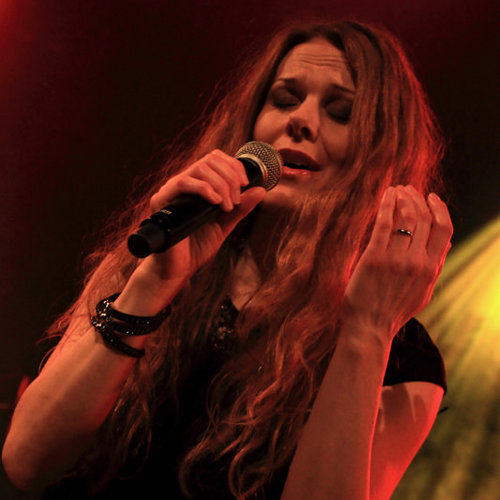 Kari Rueslåtten on stage with The Sirens in Paris, the 20th of december, 2014